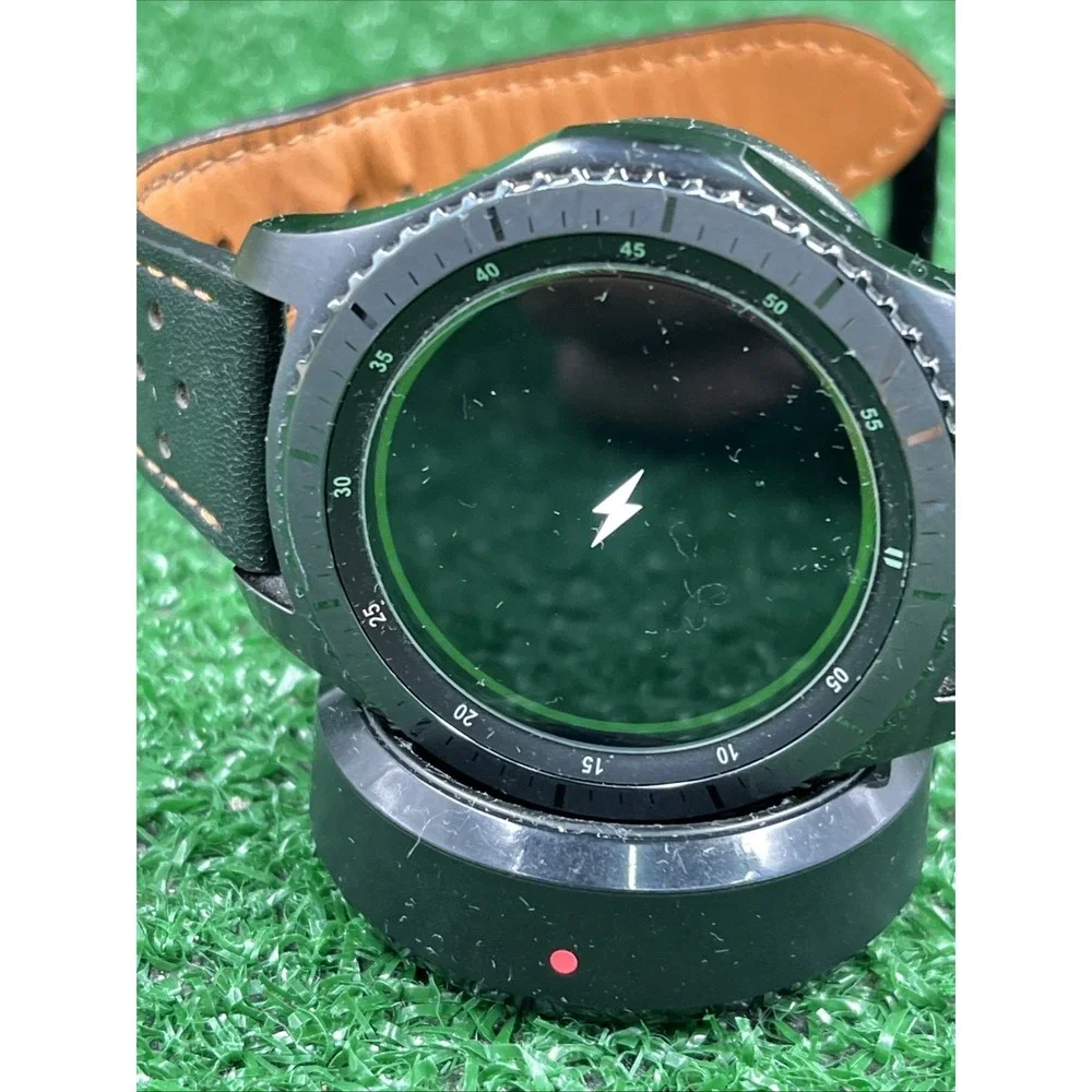Samsung Gear S3 Frontier Smartwatch Black SM-R765T Stainless Steel OG Band